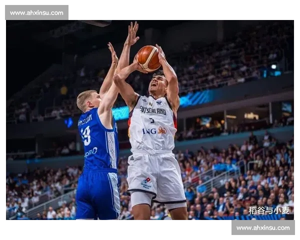 维拉免签 19 岁荷兰锋线新星 费耶诺德青训天才雷德蒙加盟